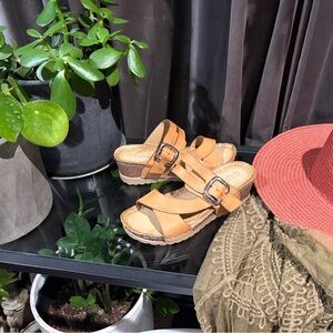 Rafaello tan leather cork wedge sandal
